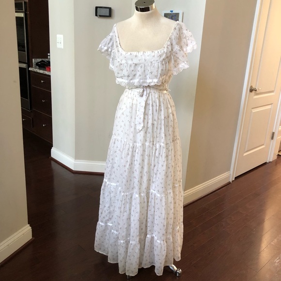 Gunne Sax by Jessica Maxi Prairie Cottage-core Off-shoulder Dress - Picture 8 of 16